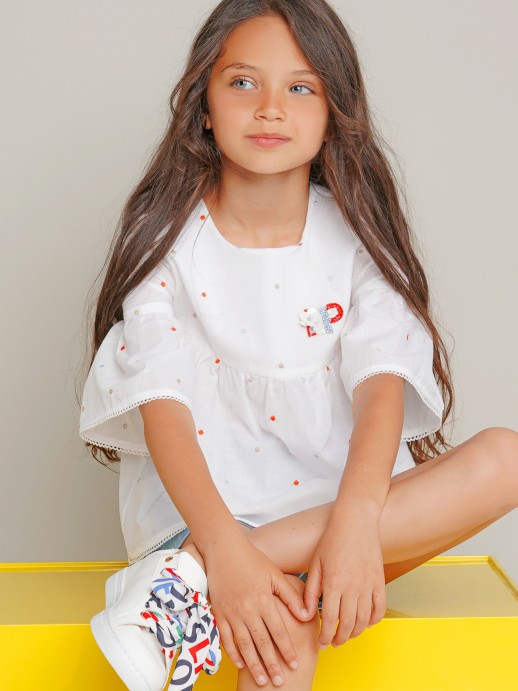 Blusa com Pontinhos
