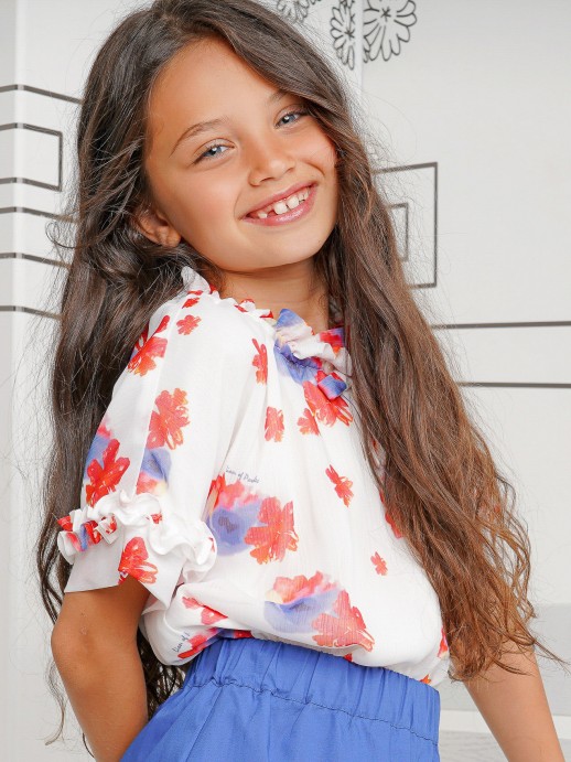 Blusa com Padro Floral