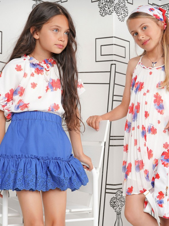 Blusa com Padro Floral