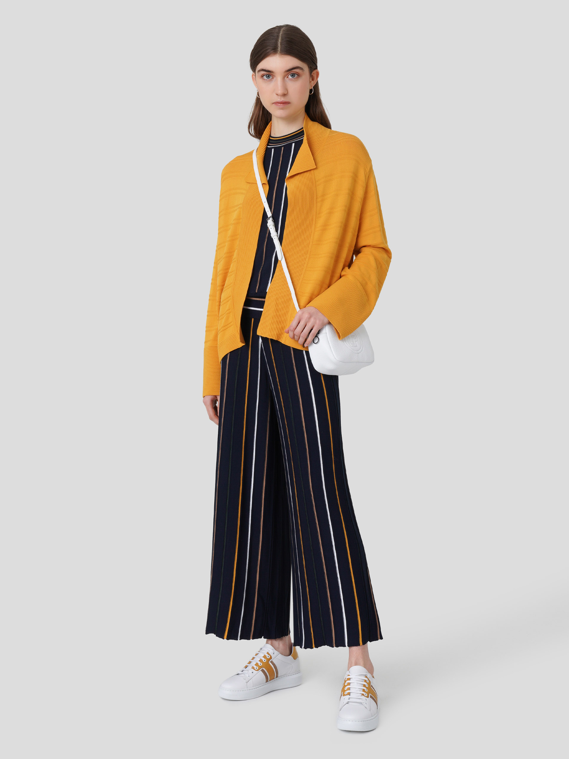 Cardigan Curto Aberto