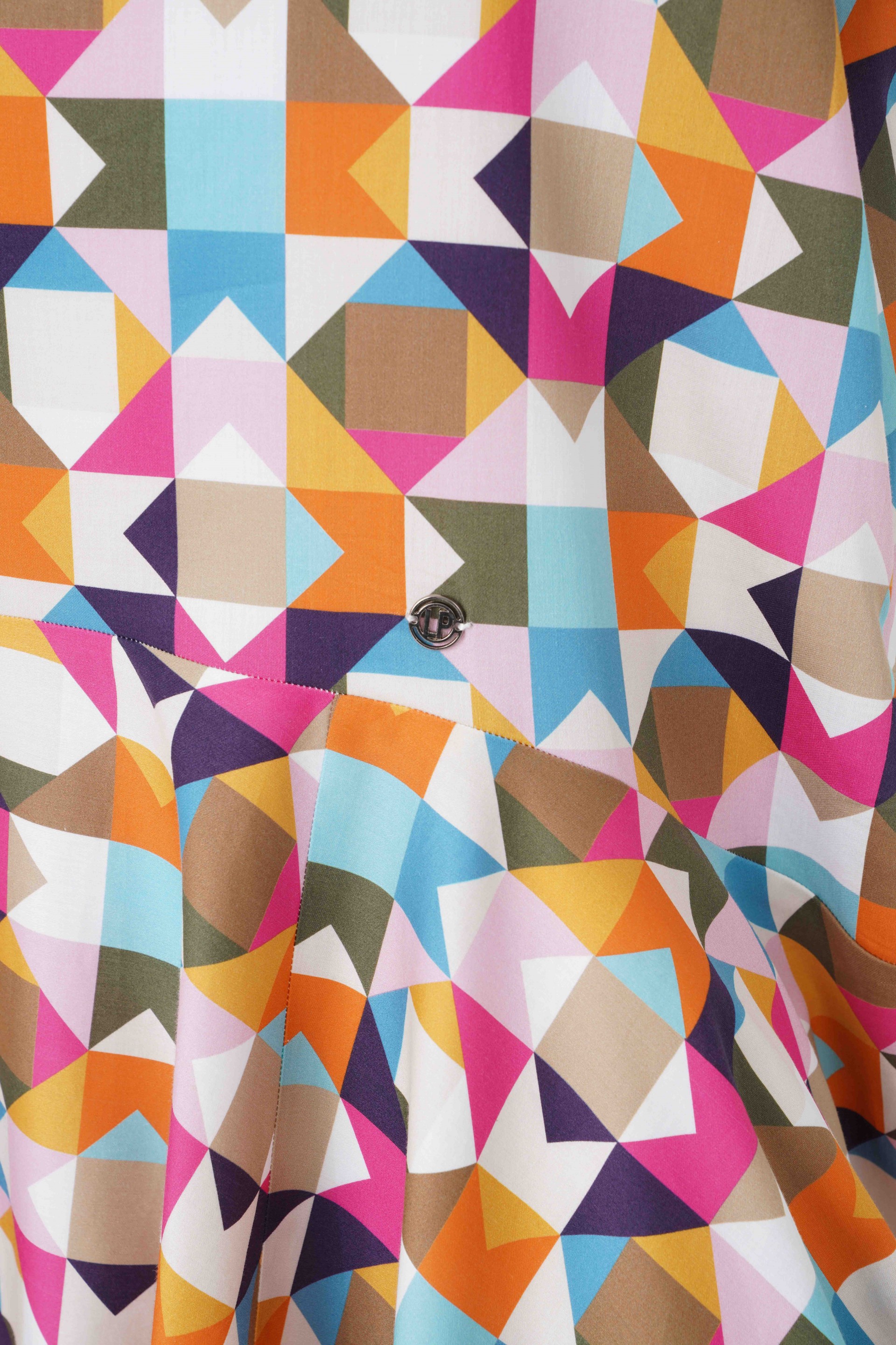 Vestido midi sem manga