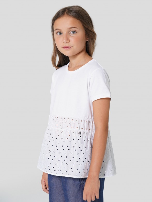 T-shirt Combinada com Bordado Ingls