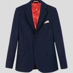 Blazer em piqu com detalhes em vermelho