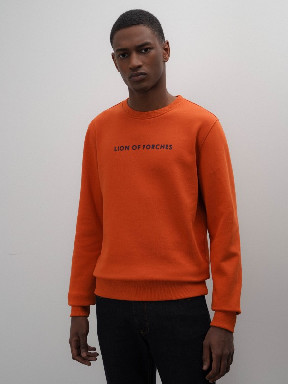 Sweatshirt com estampado lettering
