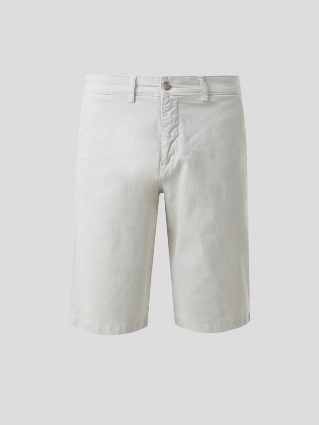 Bermudas em algodo stretch