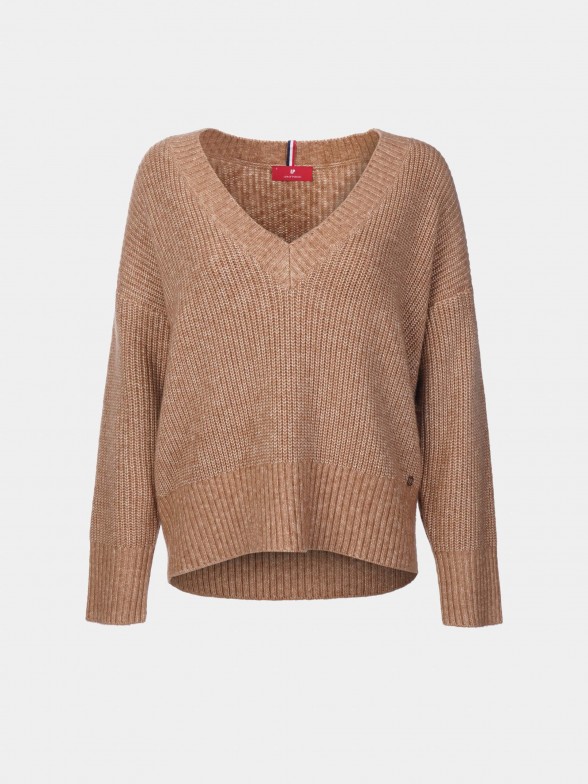 V-neck structured knitted sweater