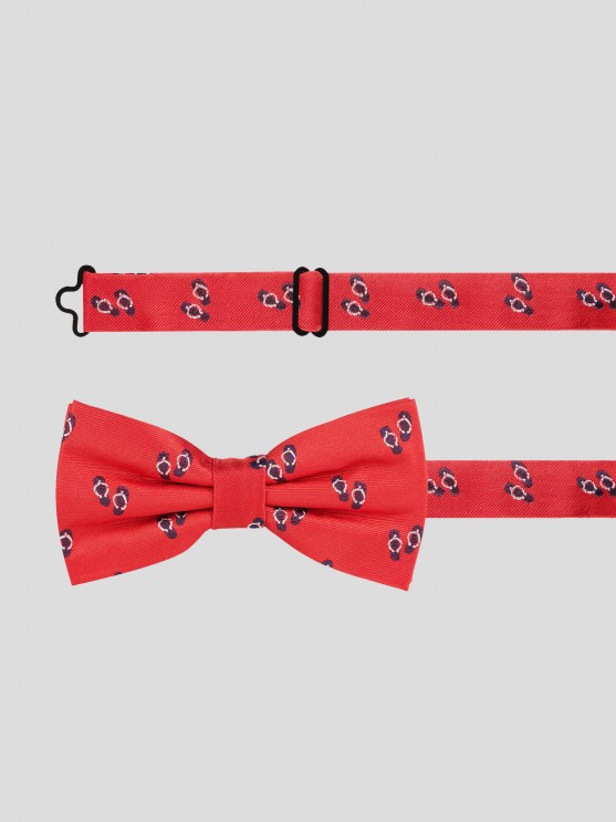 Bow tie