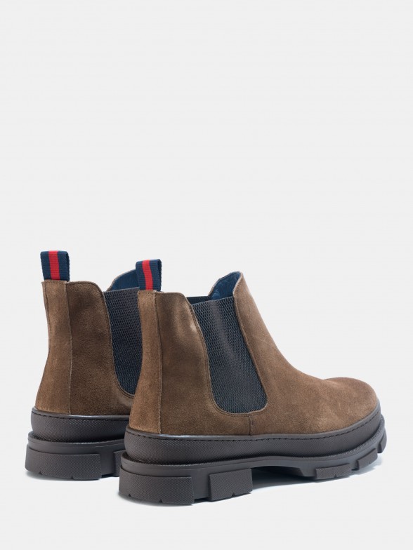 Botas chelsea em croute