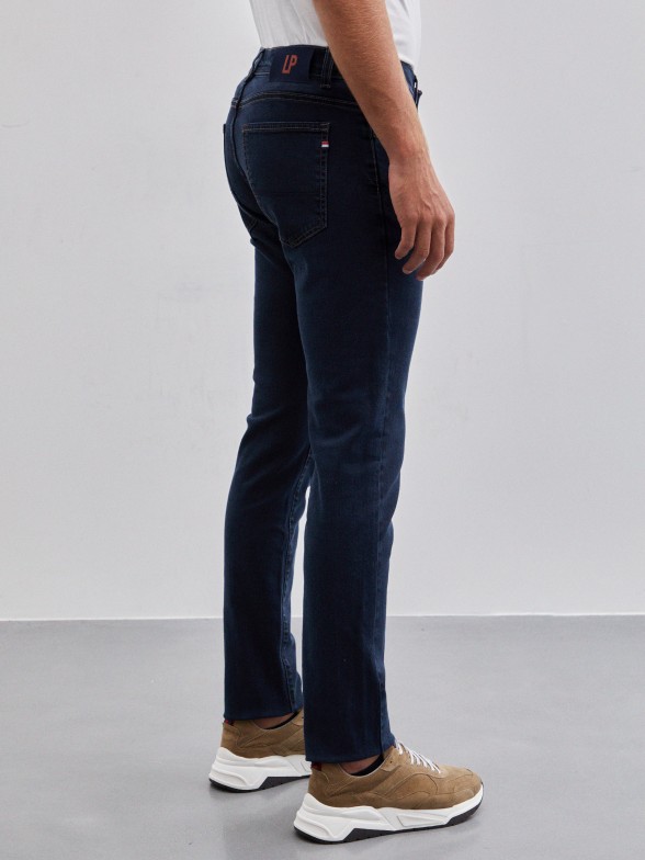 Mans' slim fit cotton jeans