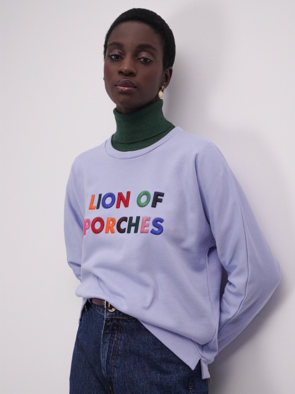 Sweatshirt com bordado multicolor