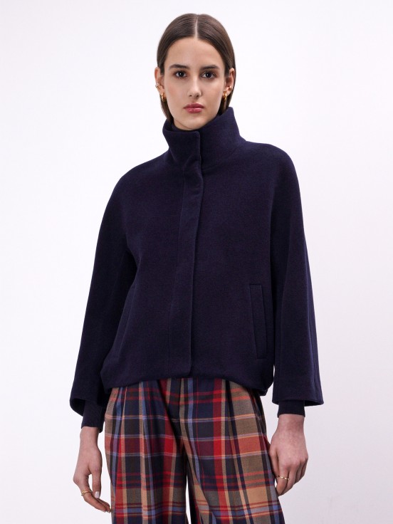 Short coat in wool and cashmere