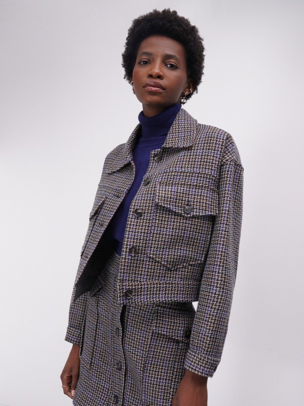 Cockscomb pattern short coat with pockets