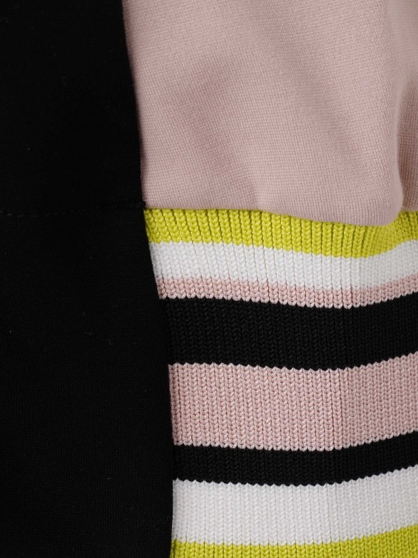 Woman's tricolour jumper with long sleeves and stripes on the waistband