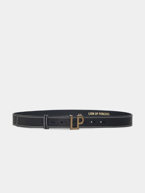 Woman's leather belt with customised buckle and metal engraving