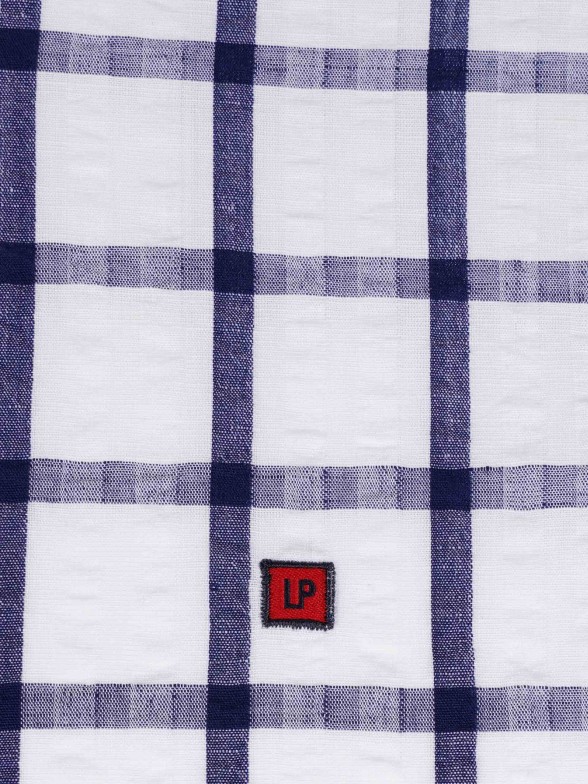 Man's slim fit cotton and linen shirt with checkered pattern