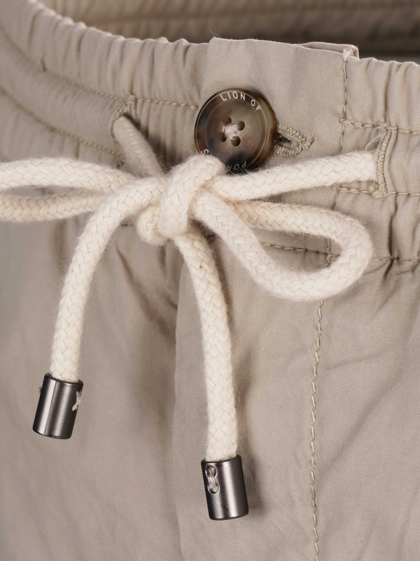 Cal�as para homem regular fit de algod�o com cord�o