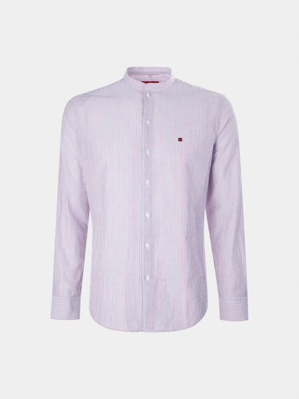 Man's cotton slim fit shirt and linen with stripe pattern