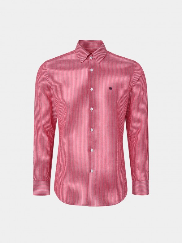 Camisa para homem slim fit de algodo com padro de riscas