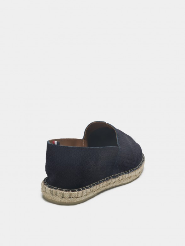 Man's leather espadrilles with textured pattern