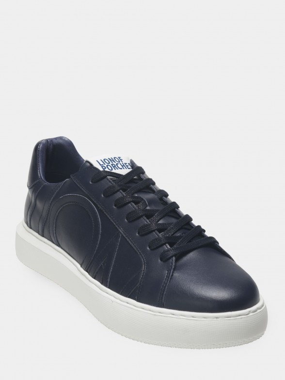 Man's leather trainers with side embossing and laces