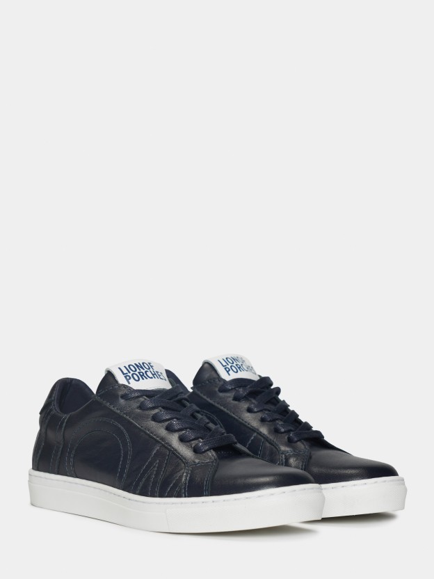 Boys' leather sneakers with side embossing and laces