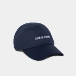 Man's cap with curved visor, embroidered front and velcro fastening.
