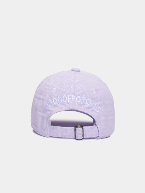 Bon para mulher com pala curva e monograma e logtipo