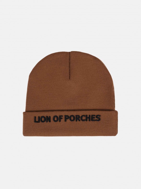 Knit cap with printed lettering