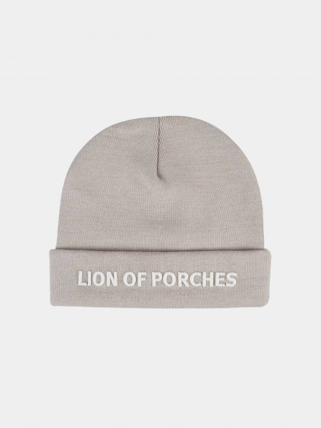 Knit cap with printed lettering