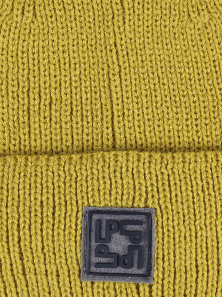 Gorro estruturado com monograma