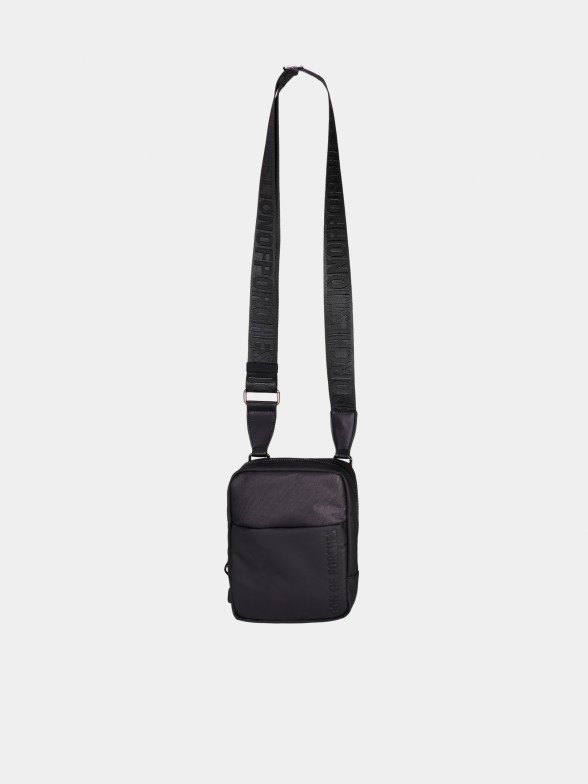 Shoulder bag with custom strap