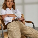 Camisa para mulher de algodo bsica em oxford