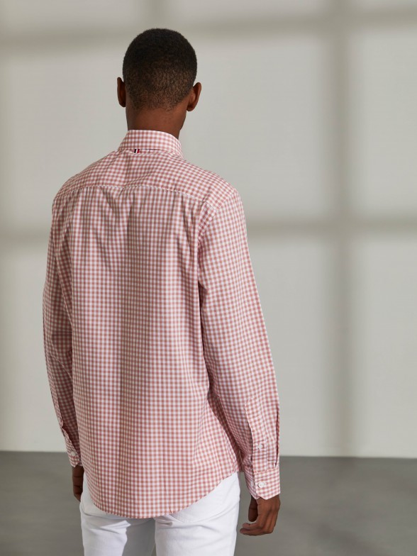Man's slim fit cotton shirt with checkered pattern