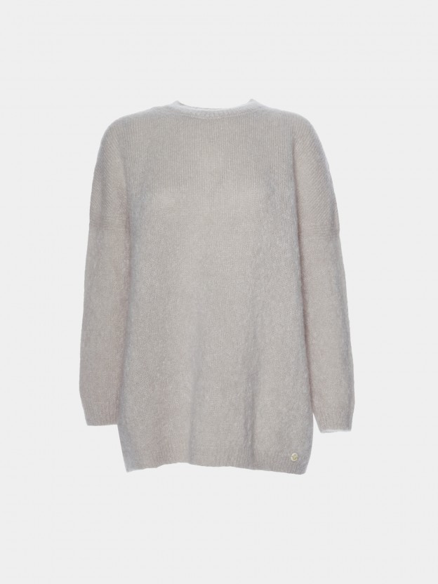 Round neck sweater with mohair