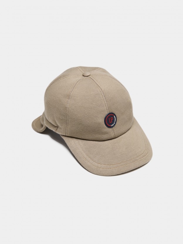 Cap with back flap