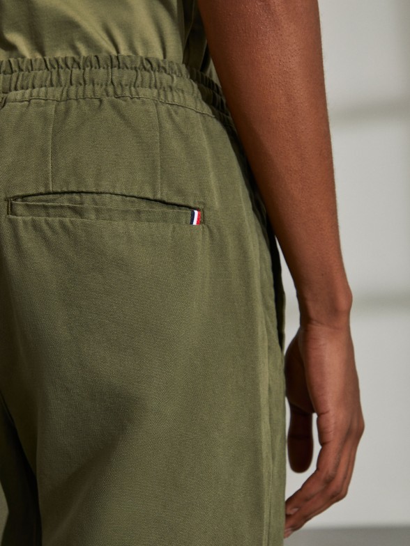 Calas para homem regular fit com cordo e cintura elstica