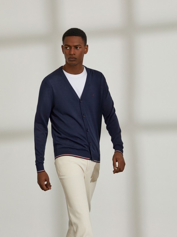 Man's navy blue cardigan for man with buttons
