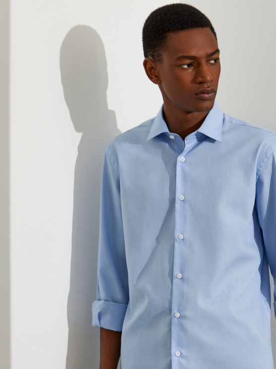 Camisa para hombre slim fit de algodn