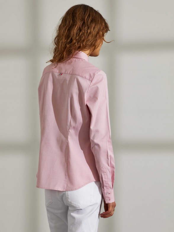 Camisa para mulher de algodo bsica em oxford