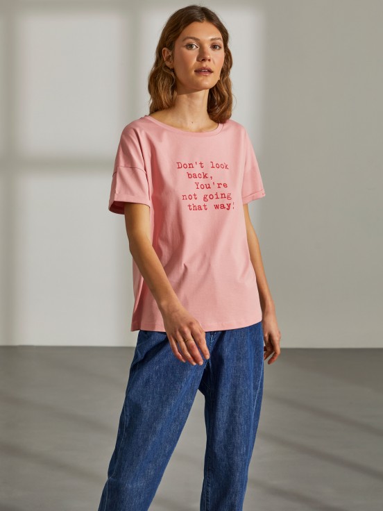 Camiseta para mujer de algodn con cuello redondo y estampado