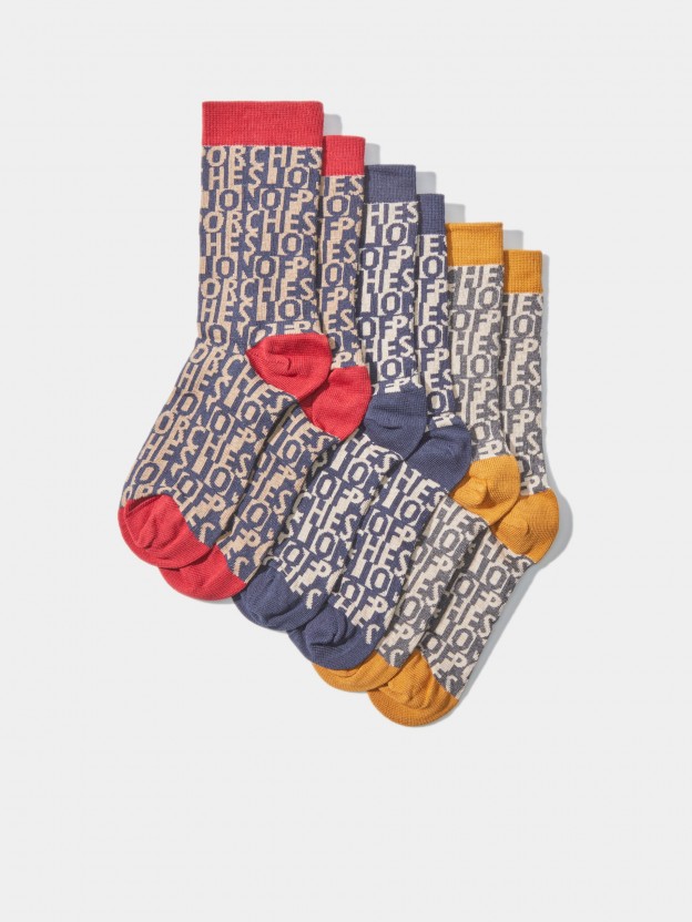 Pack of socks with lettering
