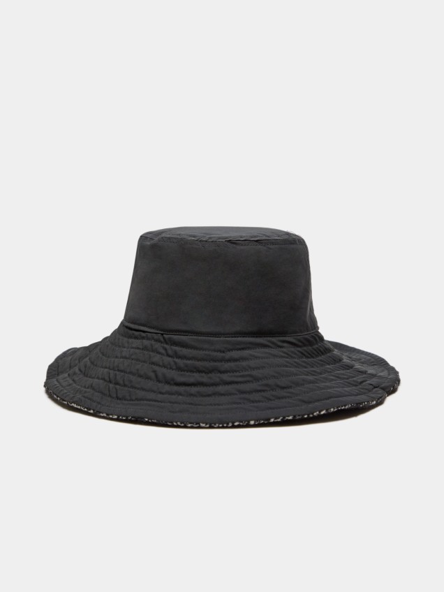 Reversible panama