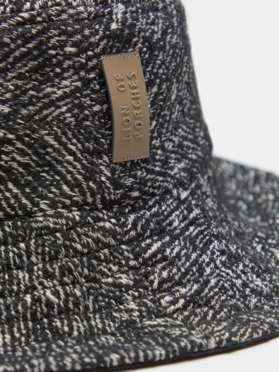 Reversible panama