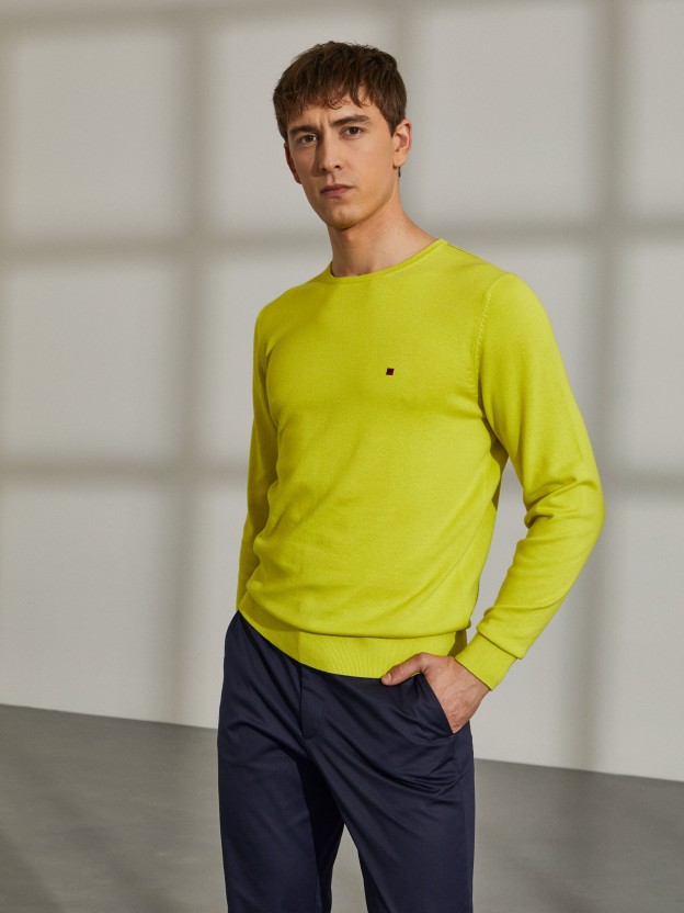 Camisola para homem de algodo com gola redonda e bordado