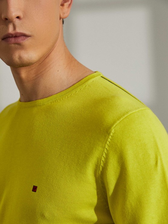 Sudadera de algodn de cuello redondo para hombre con bordado