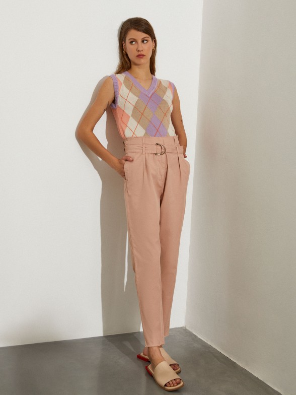 Woman's trousers in twill with high waist and belt