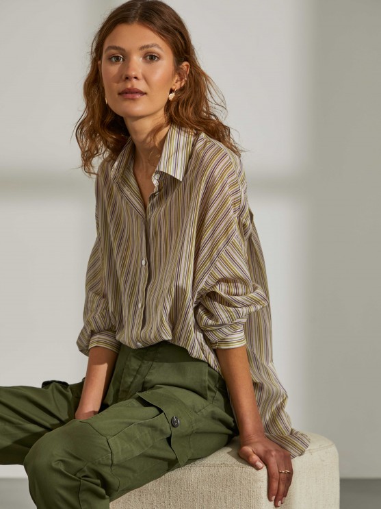 Camisa para mulher de algodo comprida com padro de riscas