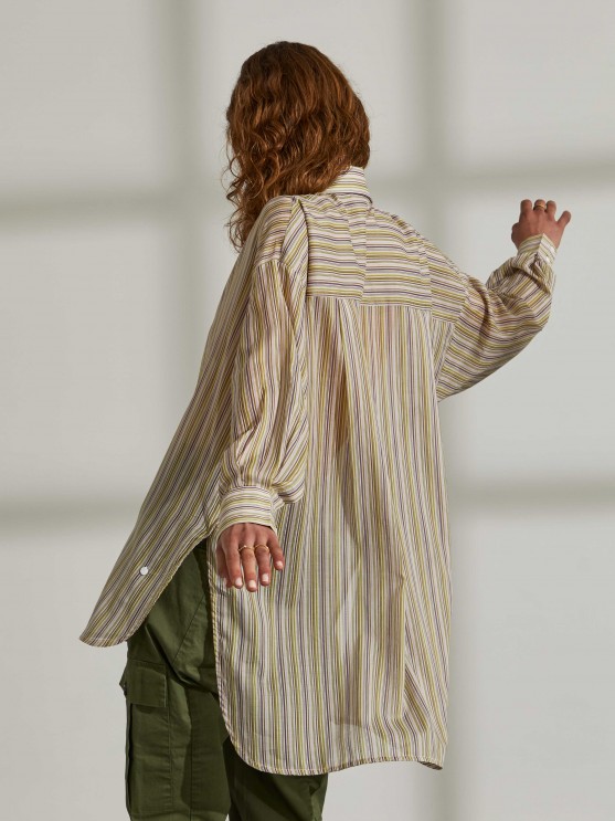 Camisa para mulher de algodo comprida com padro de riscas