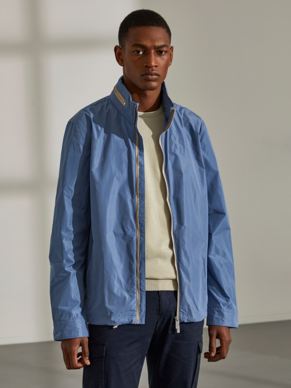 Man's two coloured jacket with hood and full front zip