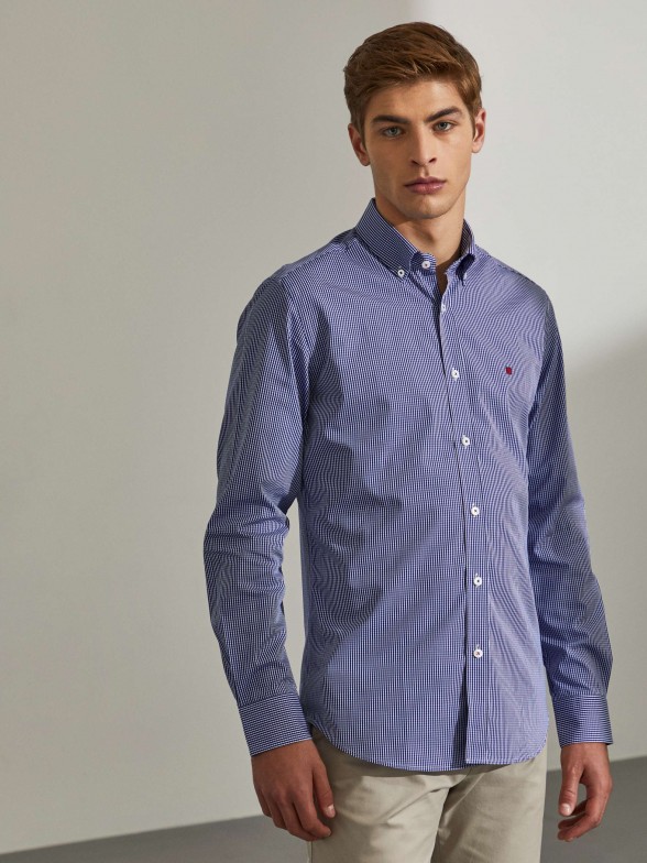 Camisa para homem slim fit de algodo com padro de riscas
